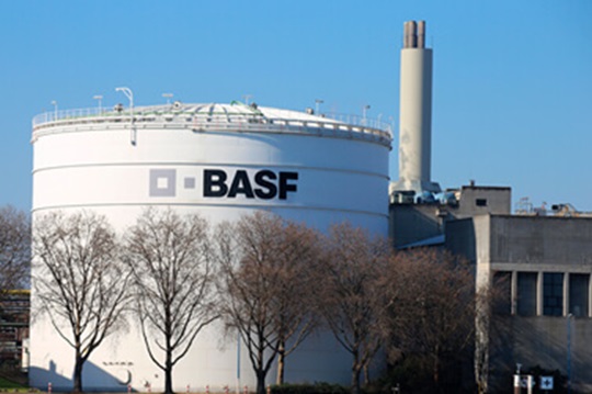 La filial de hidrocarburos Wintershall DEA, con plantas de extracción en Rusia, podría lastrar los resultados de BASF en los próximos meses. Vea nuestra opinión para esta acción.